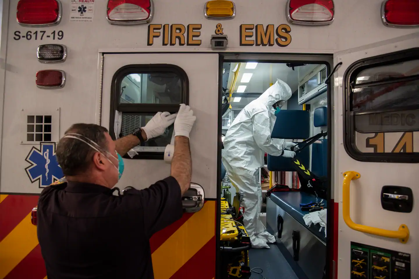 Pandemic is pushing America’s 911 system to breaking point, ambulance operators say