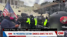 Rioters are breaking windows at the US Capitol