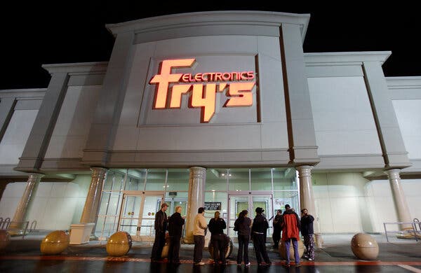 A Fry’s Electronics store in Renton, Wash. The retailer blamed the shutdown on “changes in the retail industry and the challenges posed by the Covid-19 pandemic.”