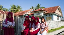 Breaking cover - Indonesia’s government pushes back against Islamic dress codes | Asia