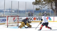 Fleury, Golden Knights set to face Avalanche at Lake Tahoe
