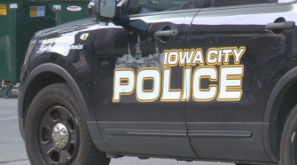 Iowa City voting tonight on adding mental health workers to police calls