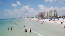 Beaches and bars should be limited during spring break – The Oracle