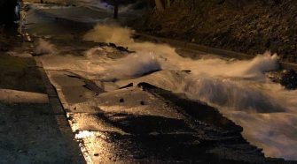 Massive Water Main Break Causes Road Buckling, Shuts Down Traffic In Arlington – CBS Pittsburgh