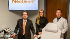 NeoGraft hair restoration technology comes to Watertown | Business