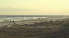 Galveston prepping for big weekend at the beach ahead of spring break