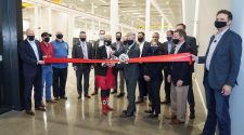 Bell holds ribbon cutting ceremony for Manufacturing Technology Center