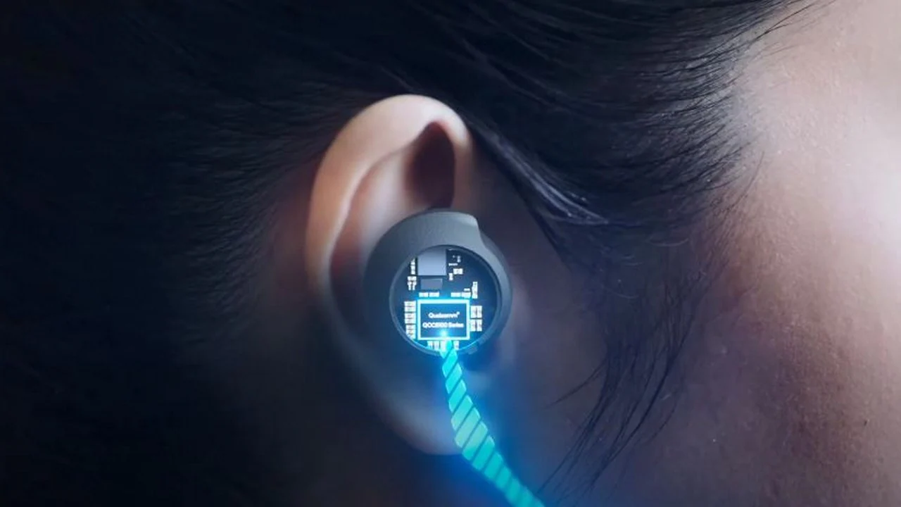 Qualcomm announces Snapdragon Sound technology for smartphones, wireless earbuds and headsets- Technology News, Firstpost