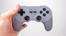 8BitDo now makes the best Switch pro controller