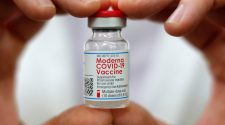 The powerful technology behind the Pfizer and Moderna vaccines