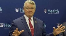 Rep. Rick Allen praises AU Health vaccination eforts