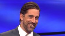 'Jeopardy!' Contestant Trolls Guest Host Aaron Rodgers With Green Bay Packers Ding