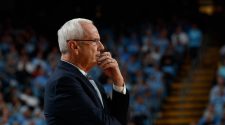 North Carolina's Roy Williams announces retirement after 33 seasons as Hall of Fame coach at UNC, Kansas