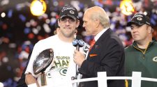 Terry Bradshaw has more things to say about Aaron Rodgers