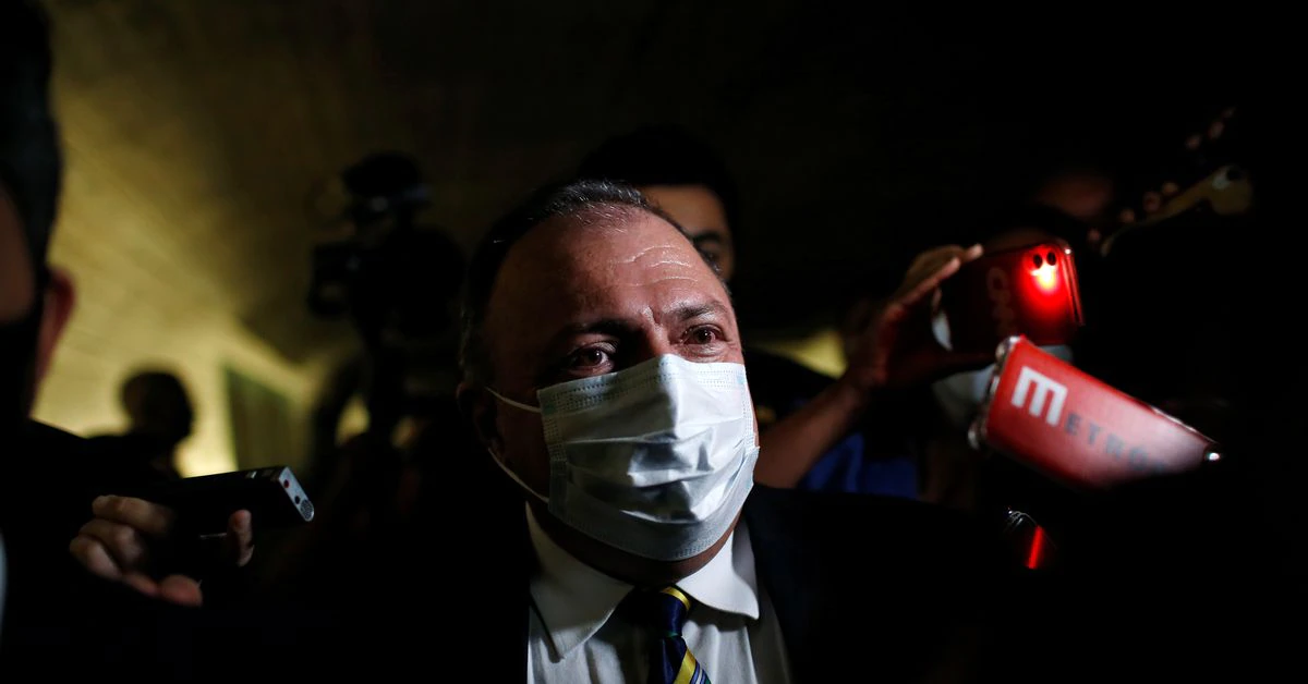 Brazil's former health minister shields Bolsonaro in COVID-19 inquiry