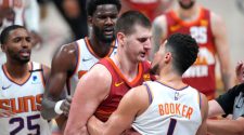 Denver Nuggets' Nikola Jokic ejected with flagrant foul 2 for hard swipe at Phoenix Suns' Cameron Payne