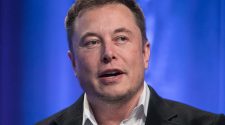 Tesla Failed to Oversee Elon Musk’s Tweets, SEC Argued in Letters