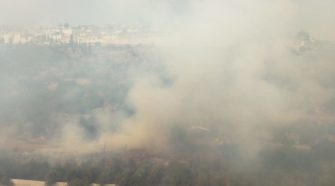 Wildfires break out near Jerusalem, block traffic to Tel Aviv