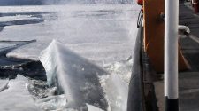 Coast Guard cutters to begin ice breaking in Sturgeon Bay, Green Bay