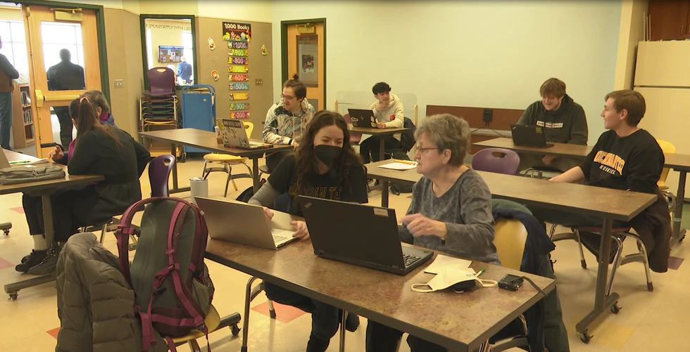 Michigan Tech professors and students resume in-person BASIC sessions