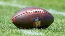 NFL, players' union agree to suspend COVID-19 protocols, citing decreasing spread