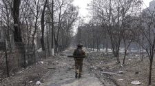 Russians strike near Kyiv, block aid convoy; port city reels – WHIO TV 7 and WHIO Radio