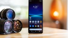 The Sony Xperia 1 IV offers the first true optical zoom in a smartphone