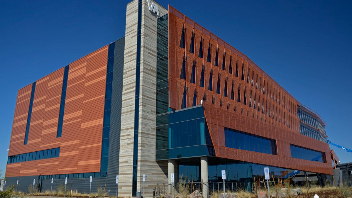 Phoenix VA expands health care access with new 32nd Street facility