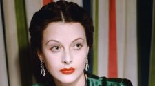 Hedy Lamarr's 'Top Secret' WWII Invention Used in Wi-Fi Technology