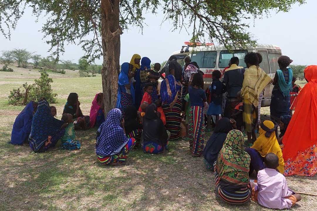 Pastoralist communities gathered in one of the rural kebeles in Afar where the mobile health team brings immunisation and basic health services. Credit: Chifra District Health Office