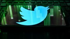 Cash-strapped Twitter to start charging developers for API access next week